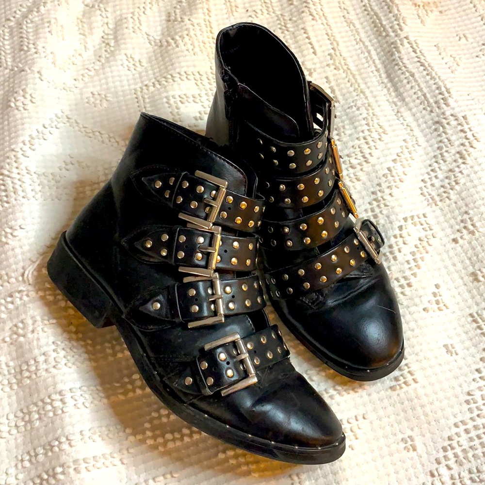 Buckle Boots